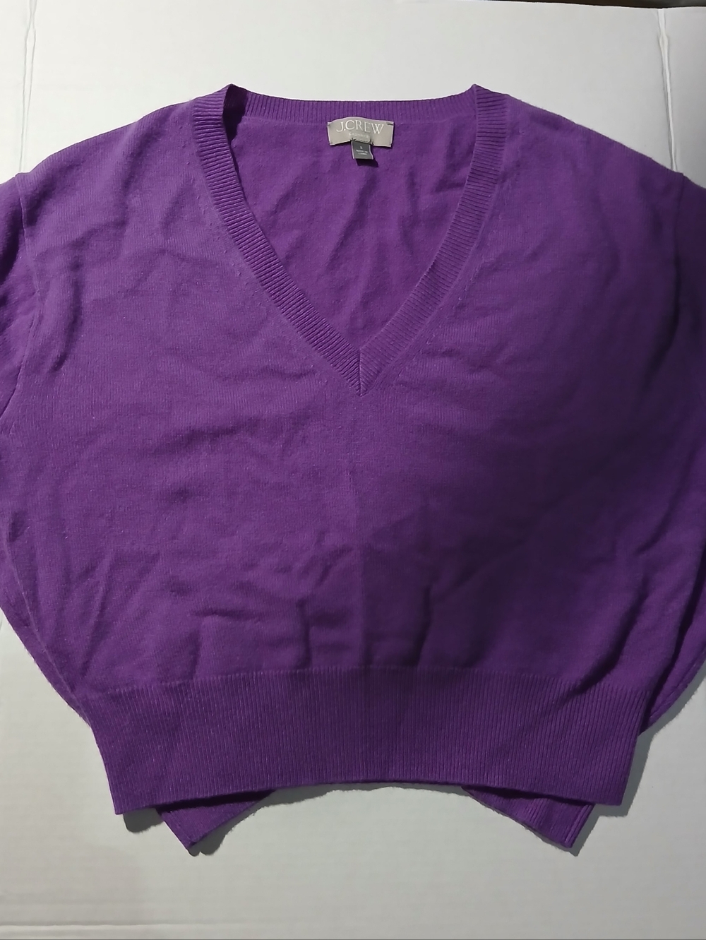 J. Crew size S Purple V-Neck Women's Sweater
